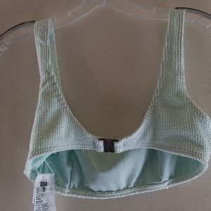 Billabong bikini top. NWT
